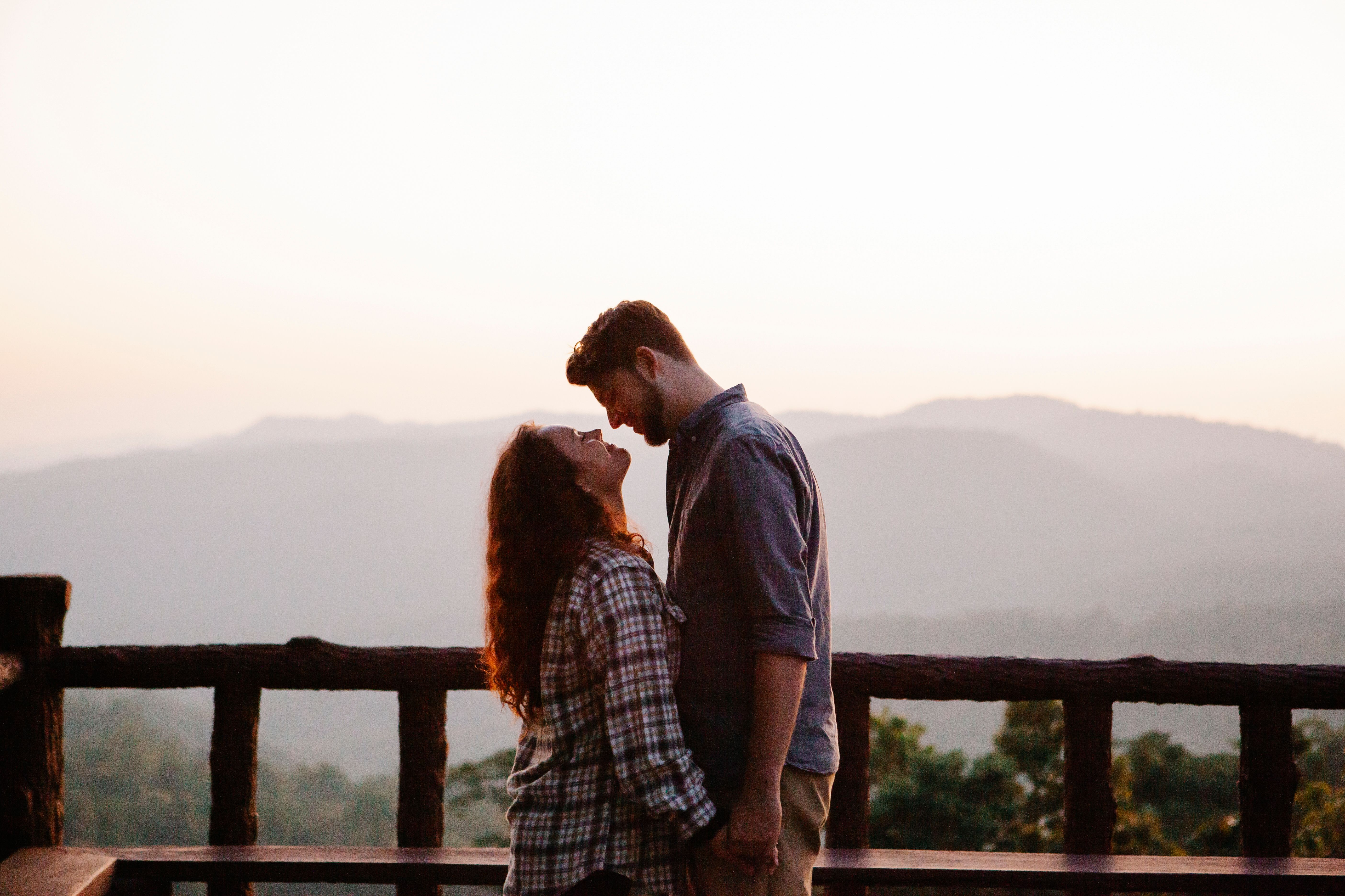 Romantic Himachal Love Amidst the Snow-Capped Peaks