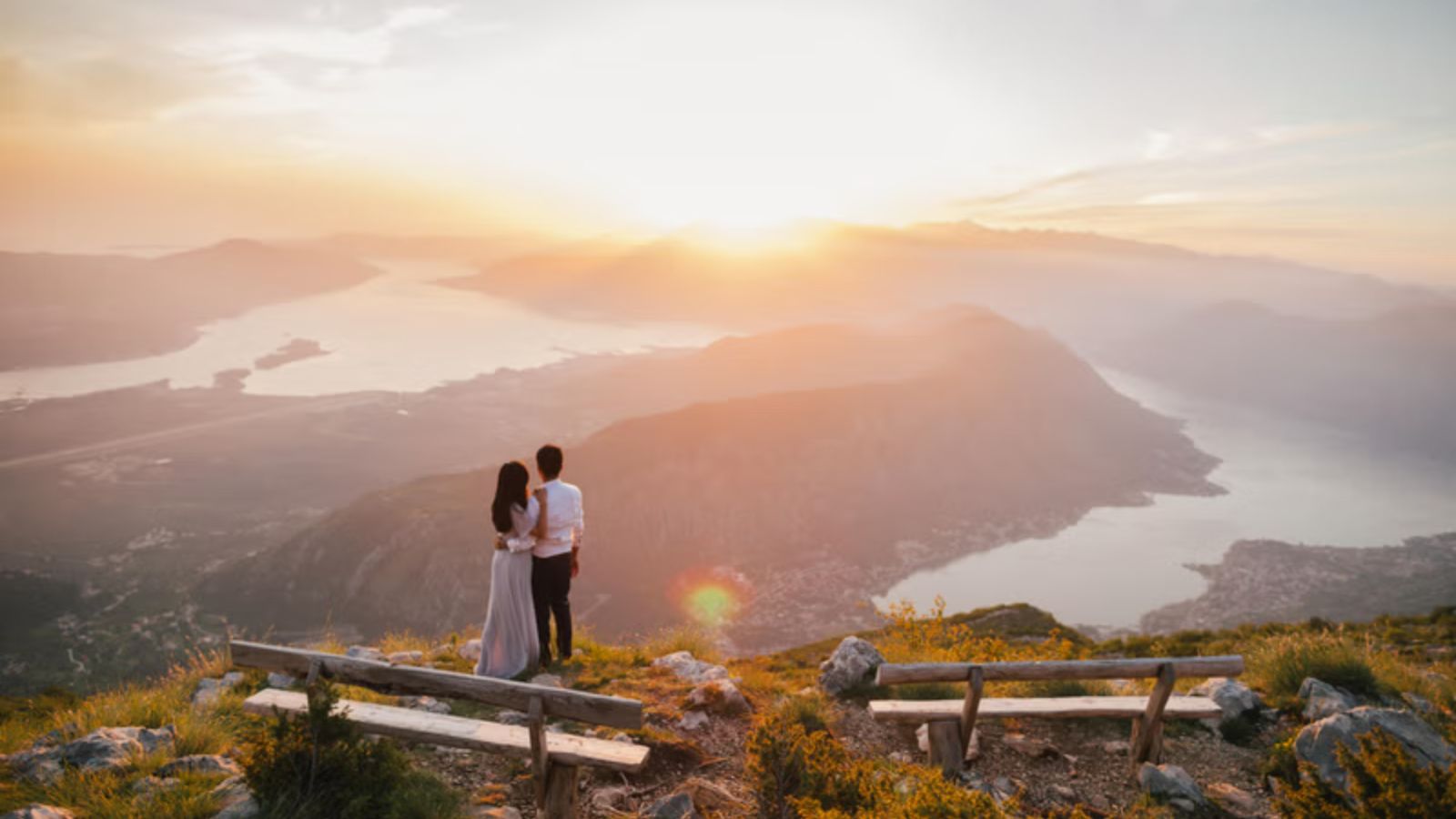 Romantic Hills • A Sublime Luxury Honeymoon Escape